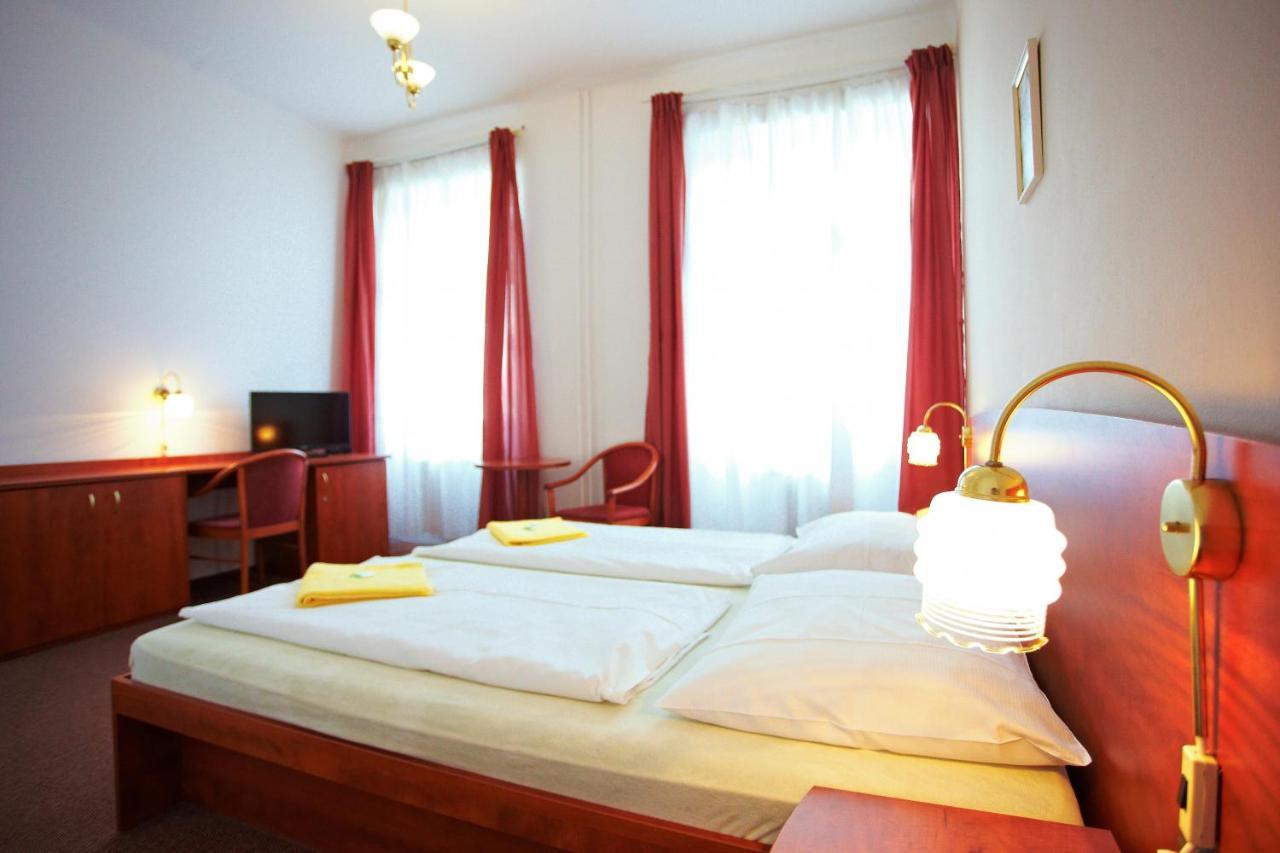 Wellness Hotel Central Klatovy Εξωτερικό φωτογραφία